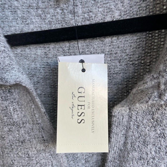 NWT guess soft collard bodycon sweater  dress - Picture 4 of 5